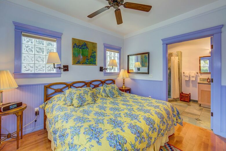 Hotel Carlisle Garden Suites