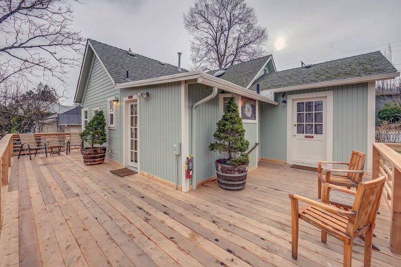 Hotel Carlisle Garden Suites