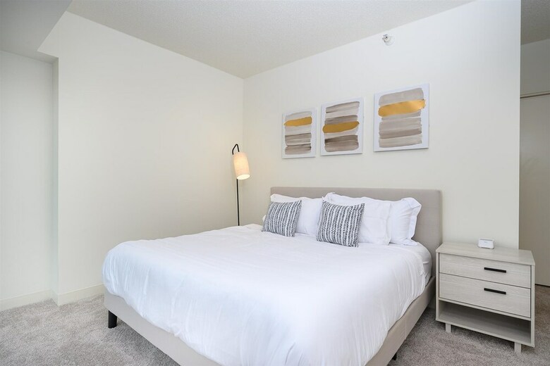 Hotel Kasa Chicago South Loop Apartments