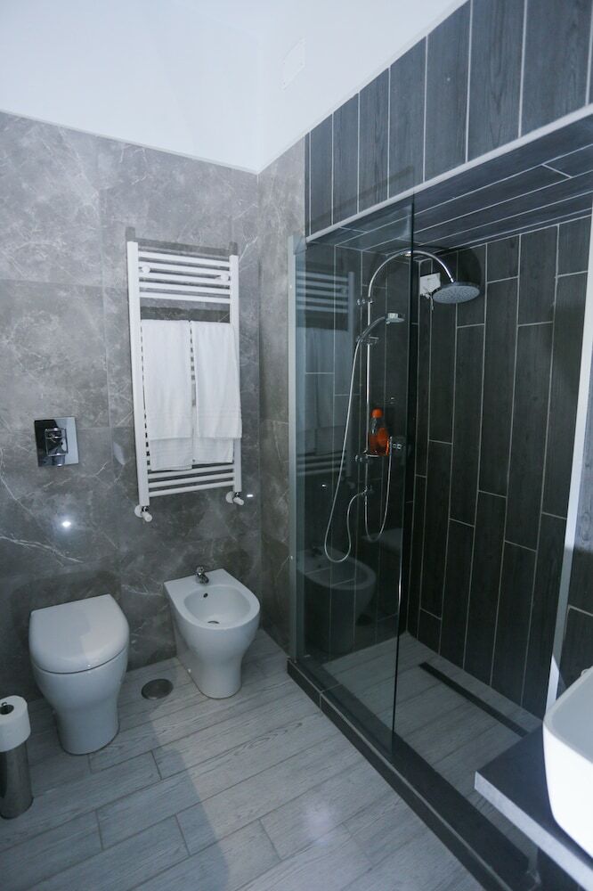 Esposito Plaza - Rooms & Suite