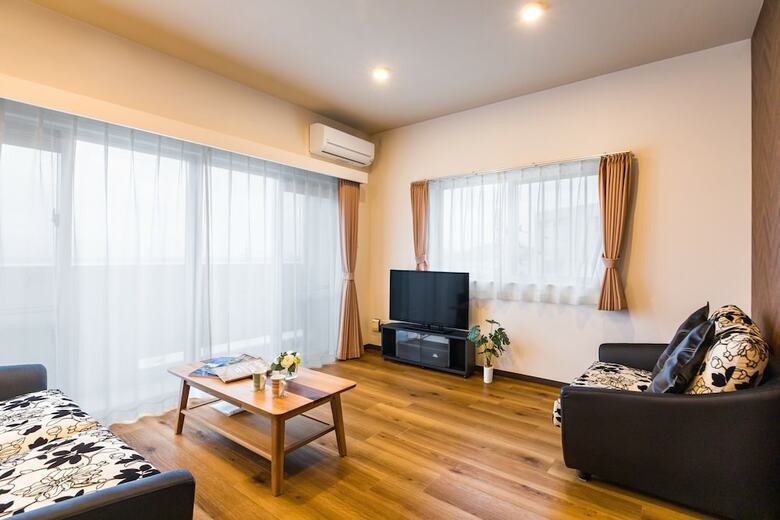 Apartamentos Mr.kinjo In Seragaki