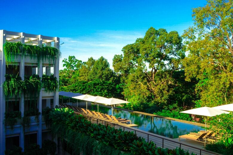 Hotel Treeline Urban Resort
