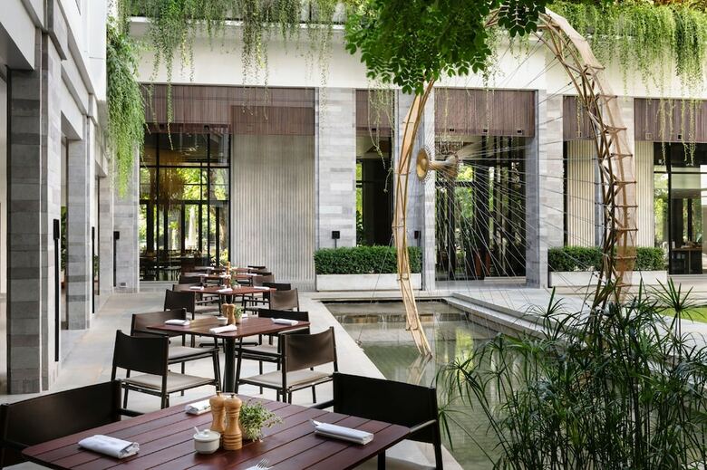 Hotel Treeline Urban Resort