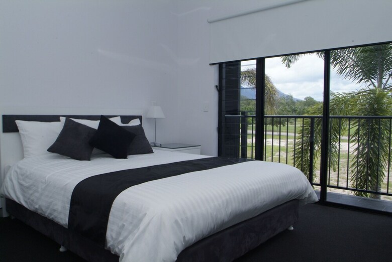 Hinchinbrook Holiday Apartments