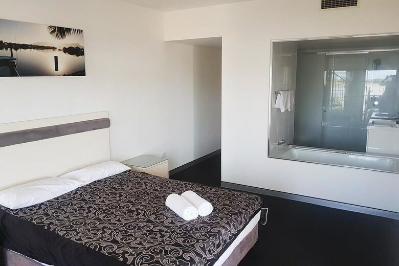 Hinchinbrook Holiday Apartments