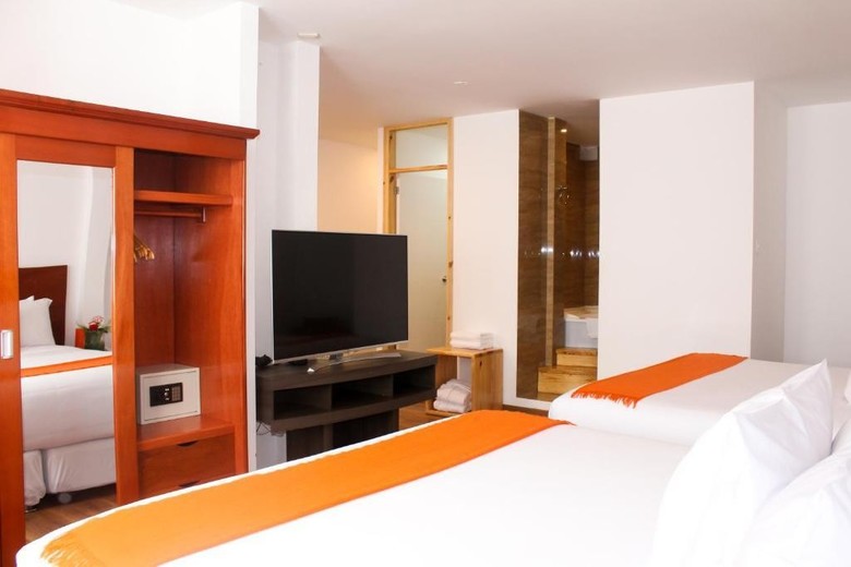 Waman Hotel