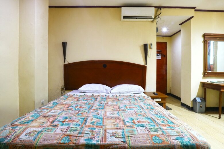 King Stone Hotel