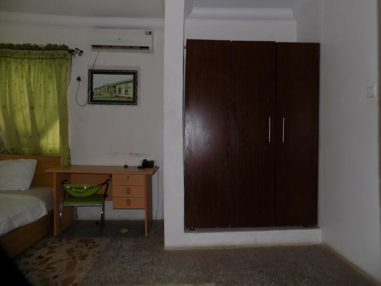 Hotel Royal Green Guest House