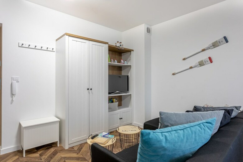 Ambria Apartments II