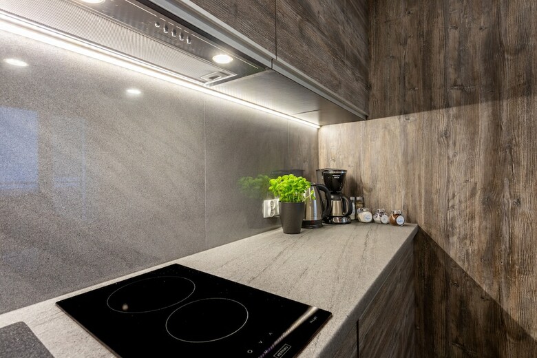 Ambria Apartments II
