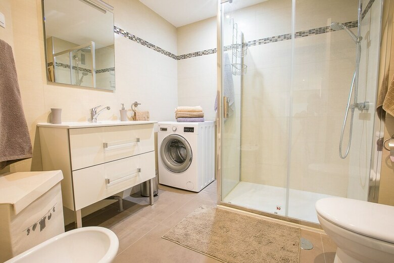 Apartamentos Oleholidays 111 Centro Puerto Ban�s 50 M. Playa
