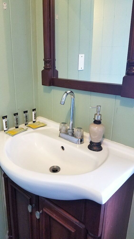 Hilltop Vacation Rental