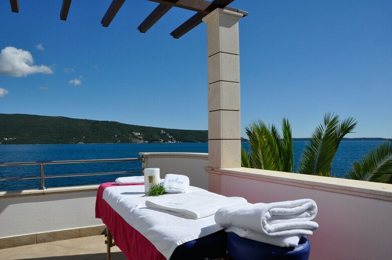 Hotel Perla - Annexes