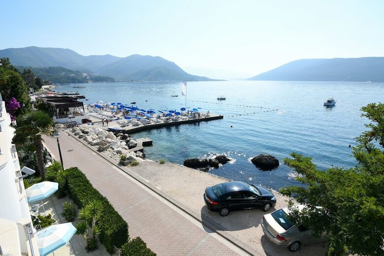 Hotel Perla - Annexes