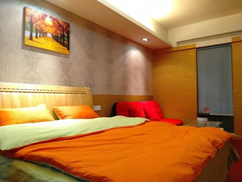 Nanjing Zeyi Projector Apartment