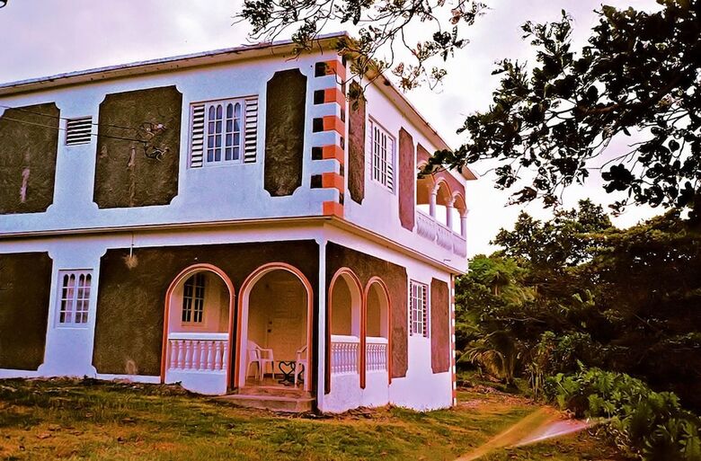 Hotel Boston Beach Guest House