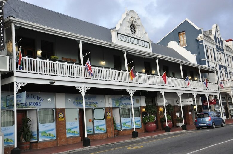 Bed & Breakfast Central Hotel Guest House