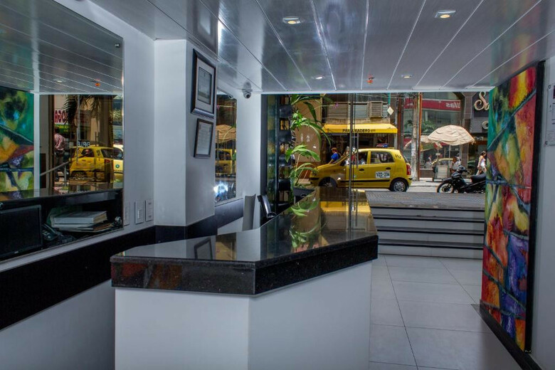 Hotel Metropolitano