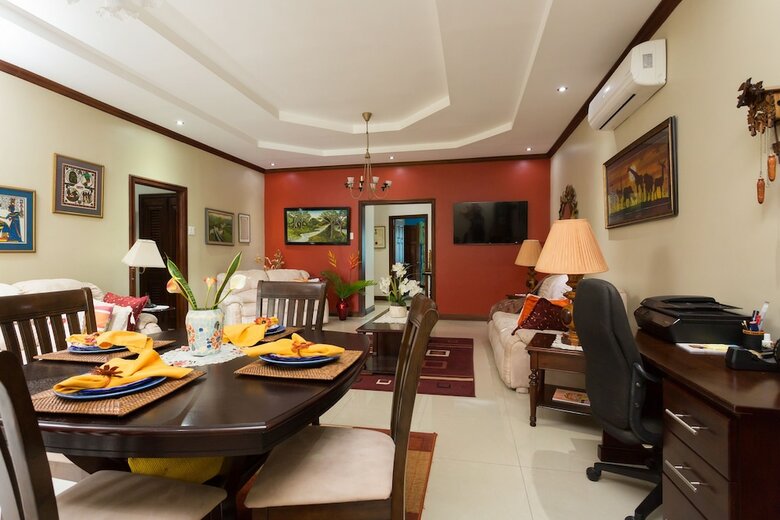 New Kingston Guest Apartment At Inglaterra III