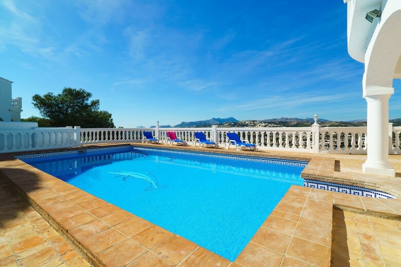 Book It Villa Attias Moraira