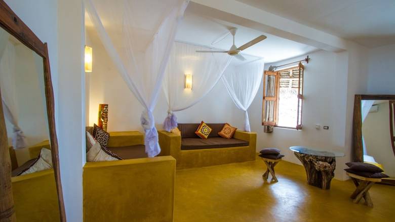 Posada Milele Beach Resort