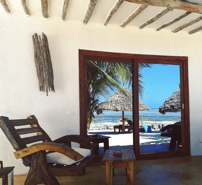 Posada Milele Beach Resort