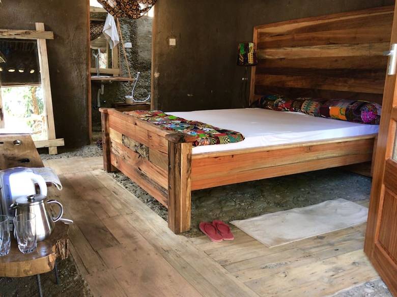 Hostal Mountain Bikes House And Eco Bungalow - Hostel