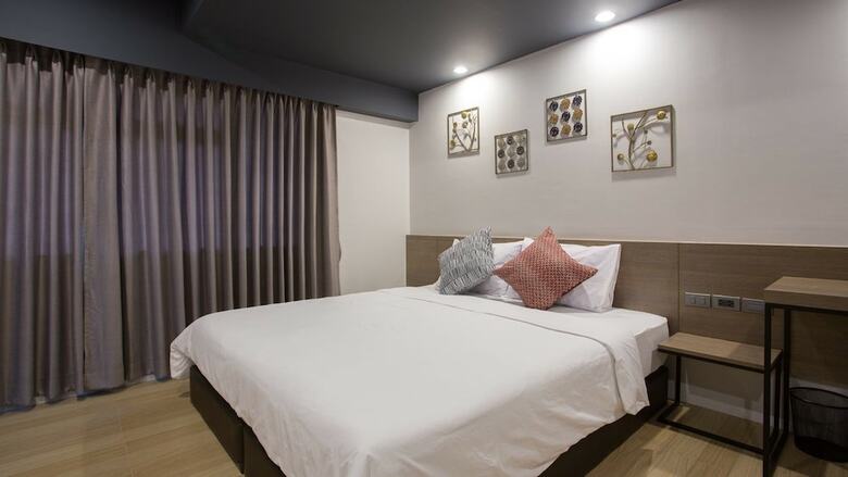 Hotel Toptel Thaphra