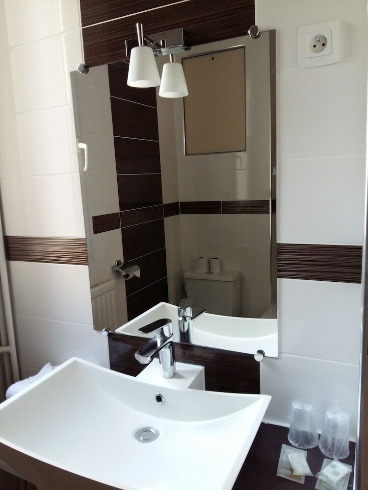 Hotel H�tel Du Roi Ren�