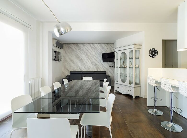 Villa Agor� - Near Agrigento Regional Archaeological Museum