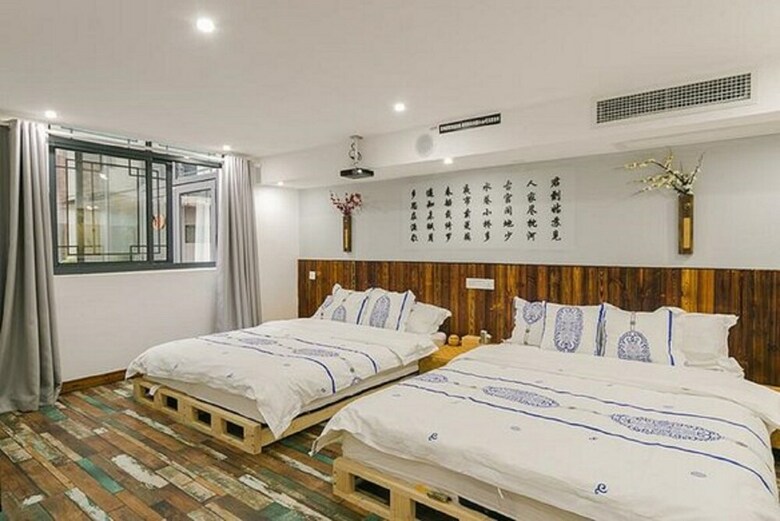 Su She Court Hotel