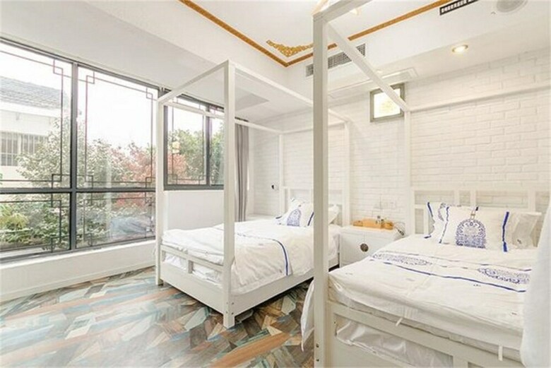 Su She Court Hotel