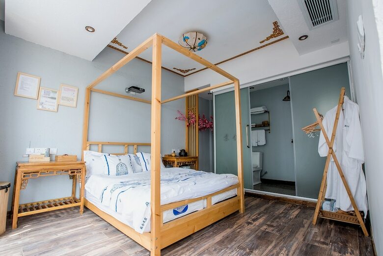 Su She Court Hotel
