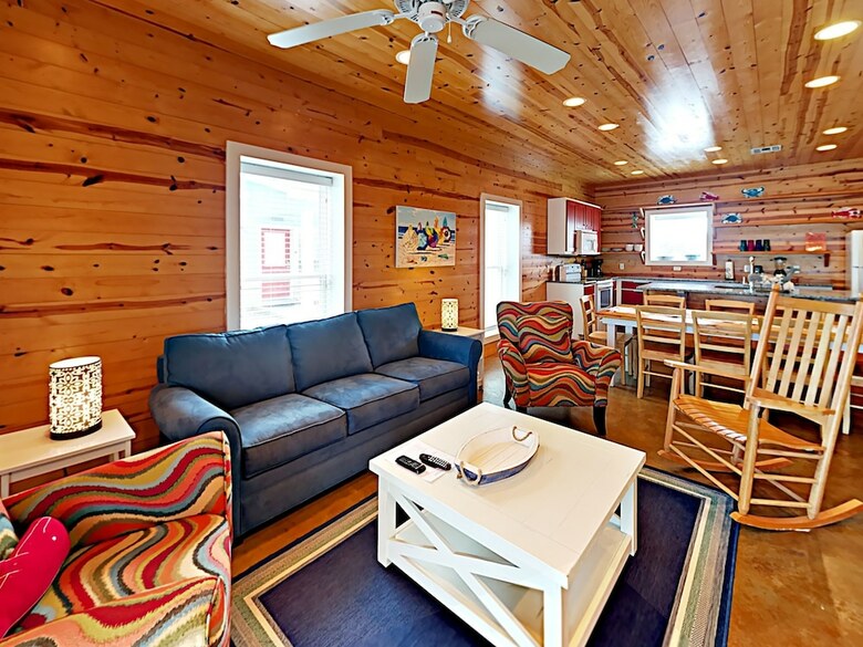 The Commons #101 - Three Bedroom Townhome