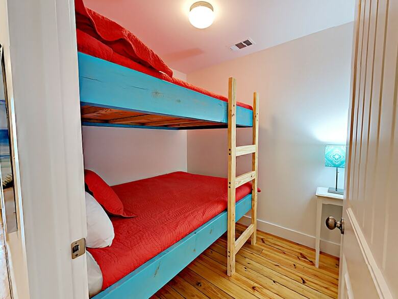 Crazy Crab #603 - Three Bedroom Townhome