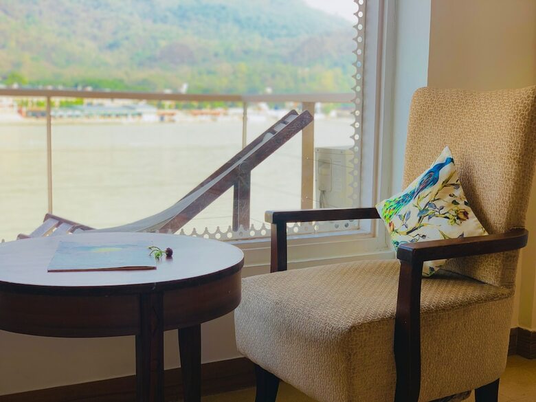 Hotel Yog Niketan By Sanskriti