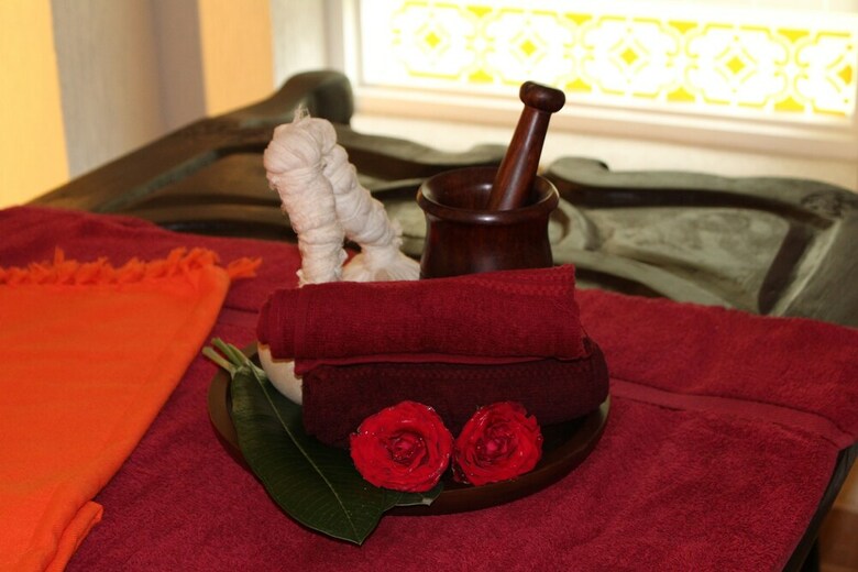Hotel Yog Niketan By Sanskriti