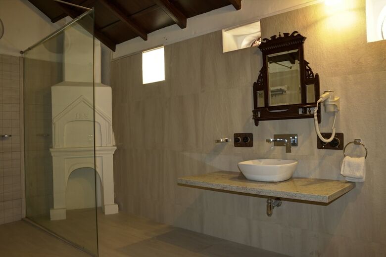 Hotel Amritara Surajgarh Fort