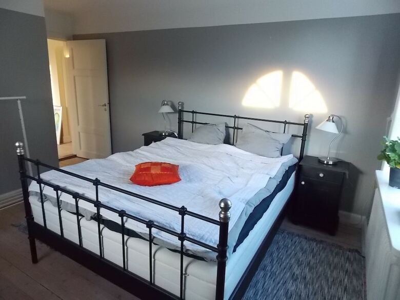 Bed & Breakfast The Garden Hill Hotel