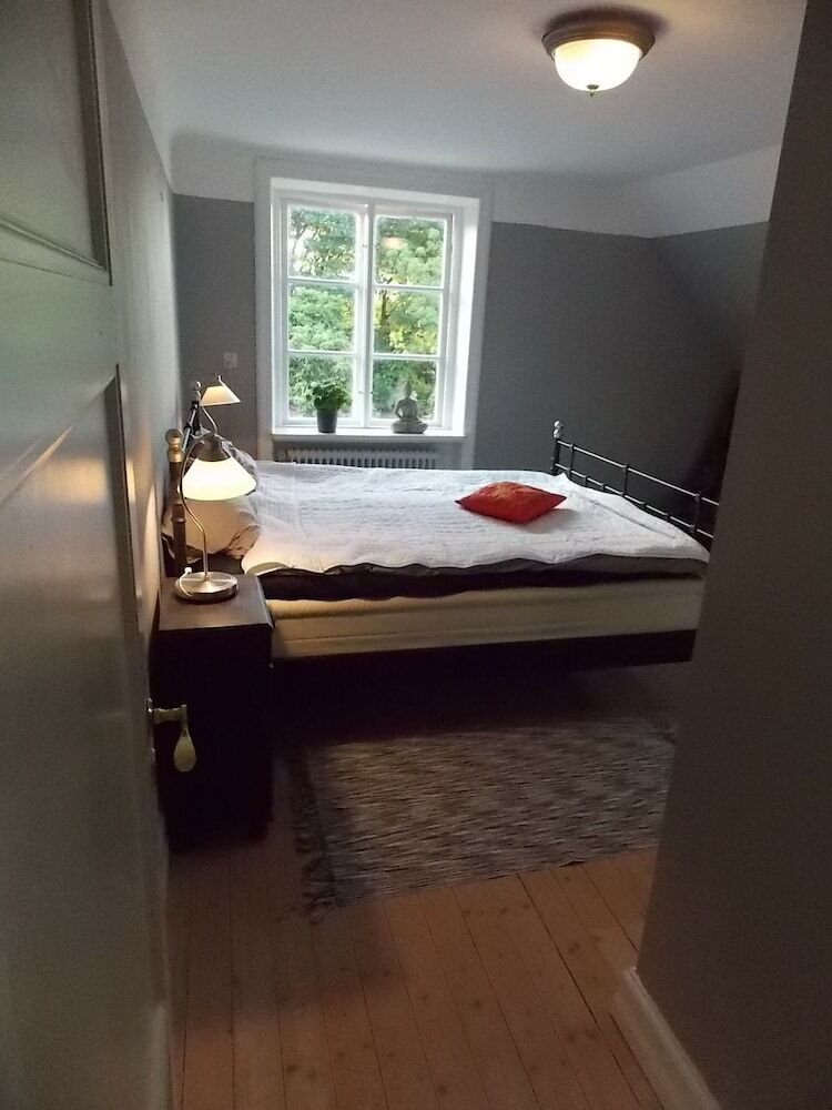 Bed & Breakfast The Garden Hill Hotel