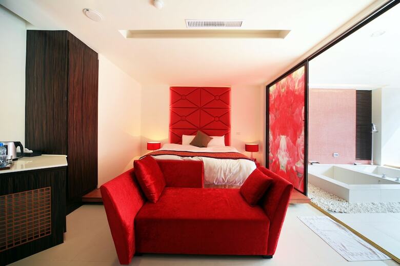 Bed & Breakfast Chin -ya Hot Spring Hotel