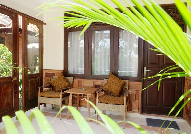 Mina Pelasa Hotel And Resto