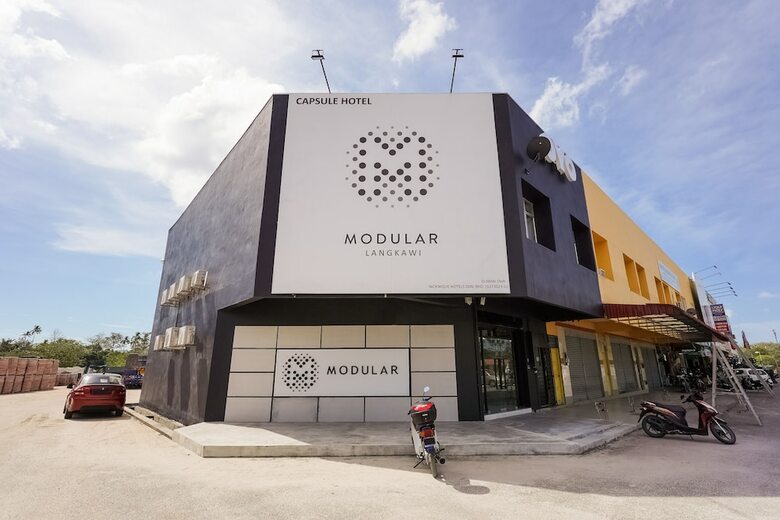 Oyo 89635 Modular Langkawi Capsule Hotel