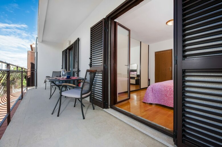 Apartments Isabella
