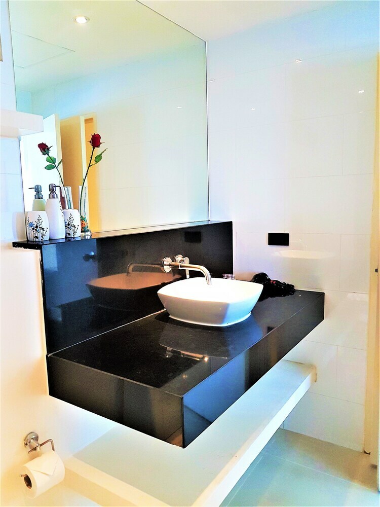 Sunset Plaza 3 Karon Beach By Phr