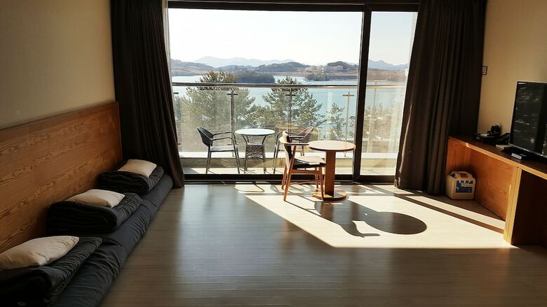 Oceanhill Hotel