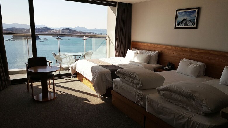 Oceanhill Hotel