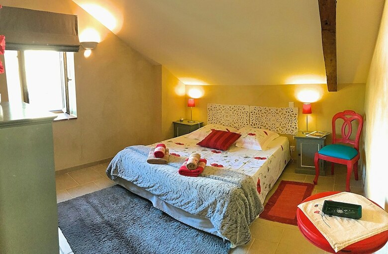 Agroturismo Domaine C�t� Granges