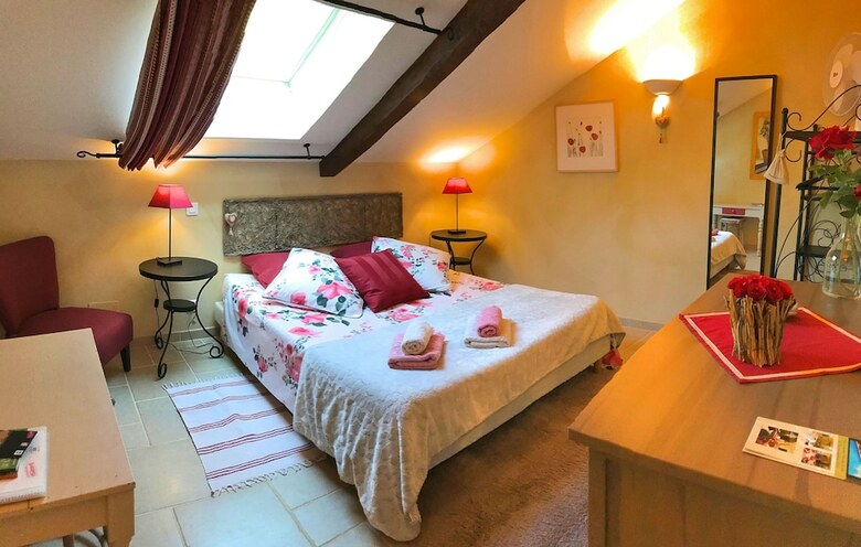 Agroturismo Domaine C�t� Granges