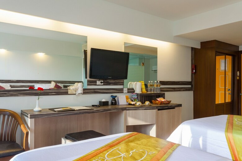 Hotel The Bliss South Beach Patong